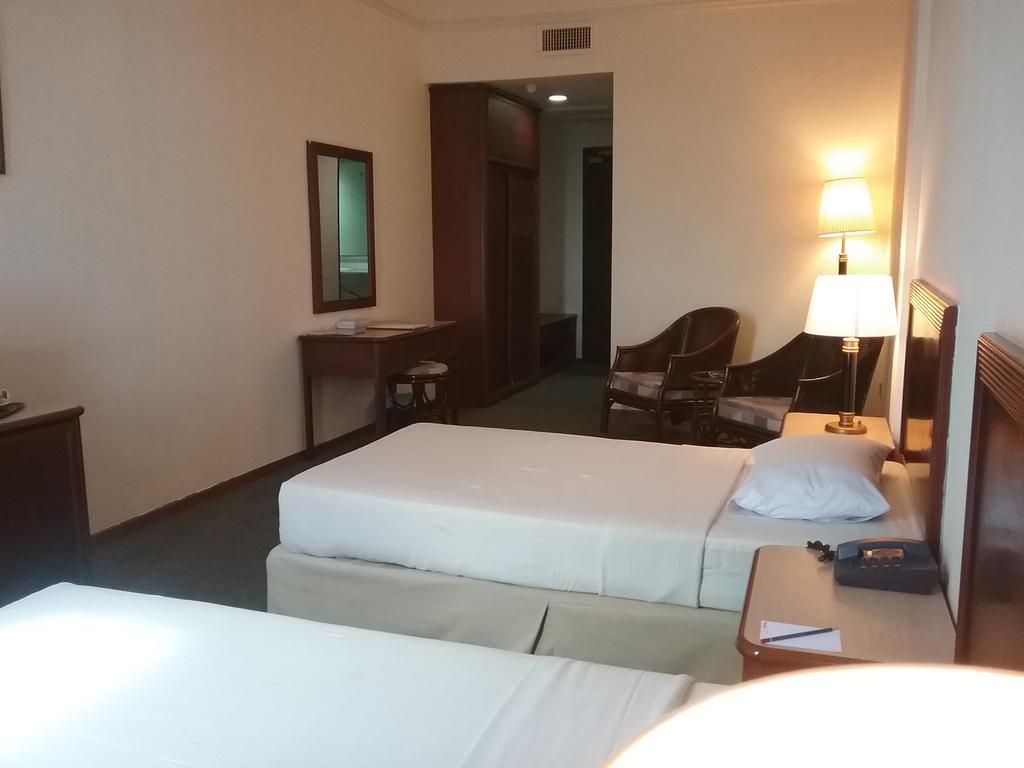 Timotel Hotel Mersing Exterior foto